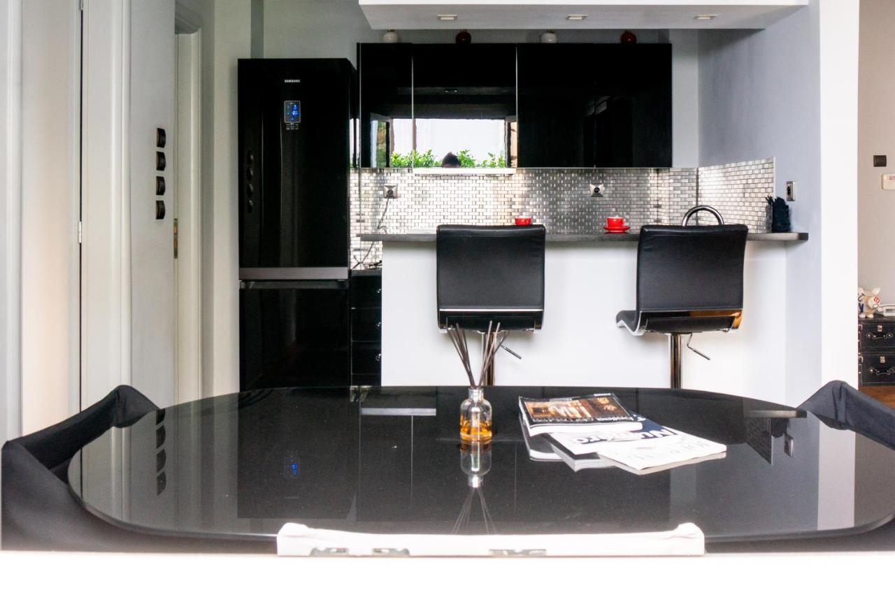 The Burton Luxury 1Br In Plaka, Athens Apartment Exterior photo
